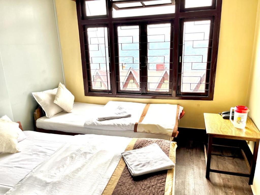 Hotel Red Rose Gangtok Kültér fotó